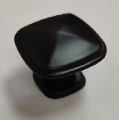 MANIPULADOR MODELO No. 8131, COLOR NEGRO