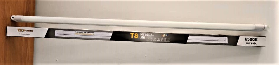 LAMPARA TUBO CON BASE-LED 18W-120CM-120V-Q7-LUMINA