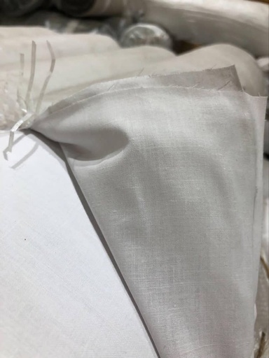 [SabBlanca-Tammy-01] TEJIDO DE SABANA, 2.40M (94") DE ANCHO, 50% POLIESTER Y 50% ALGODON, 140GR/M2, LISO COLORES SURTIDOS..